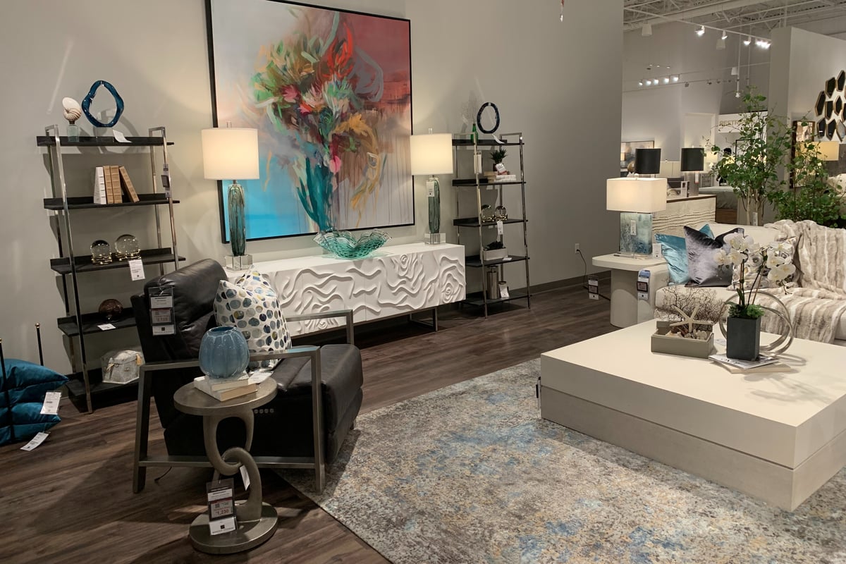 Luxe Interiors + Design, Mathis Design Studio and Bernhardt collaborated to bring home furnishings design trends to life at the Mathis Design Studio’s Irvine showroom.