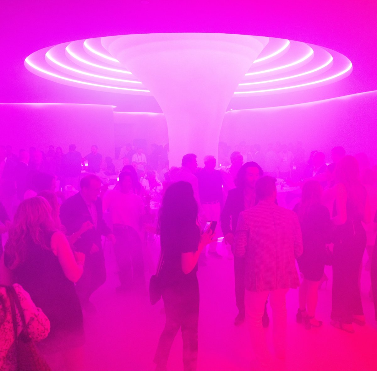 After the concert, the party moved into The Club where guests danced to DJ RaQuest selections among fog and lights